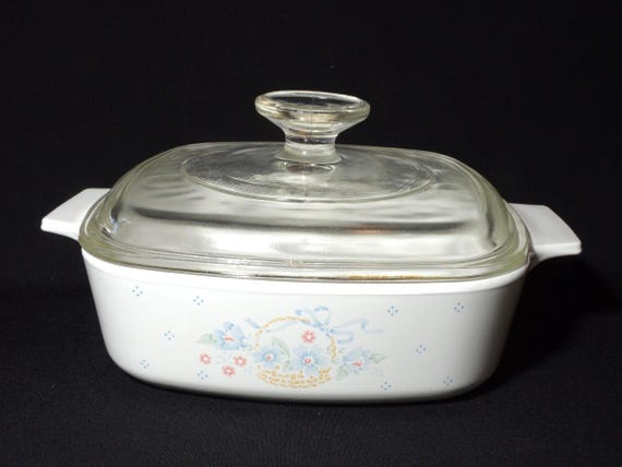 CORNING Ware Blue Ribbon Flower Basket A1B Casserole Dish Glass Lid 1 Quart Pyroceramic USA Pyrex lid 4 cup 1 liter A-1-B CHIPPED lid