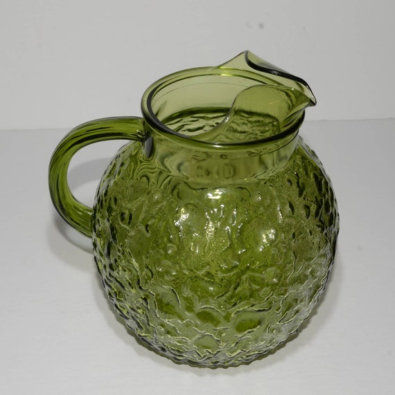 Anchor Hocking Pebble Crinkle Glass Pitcher in Avocado Green 1970s