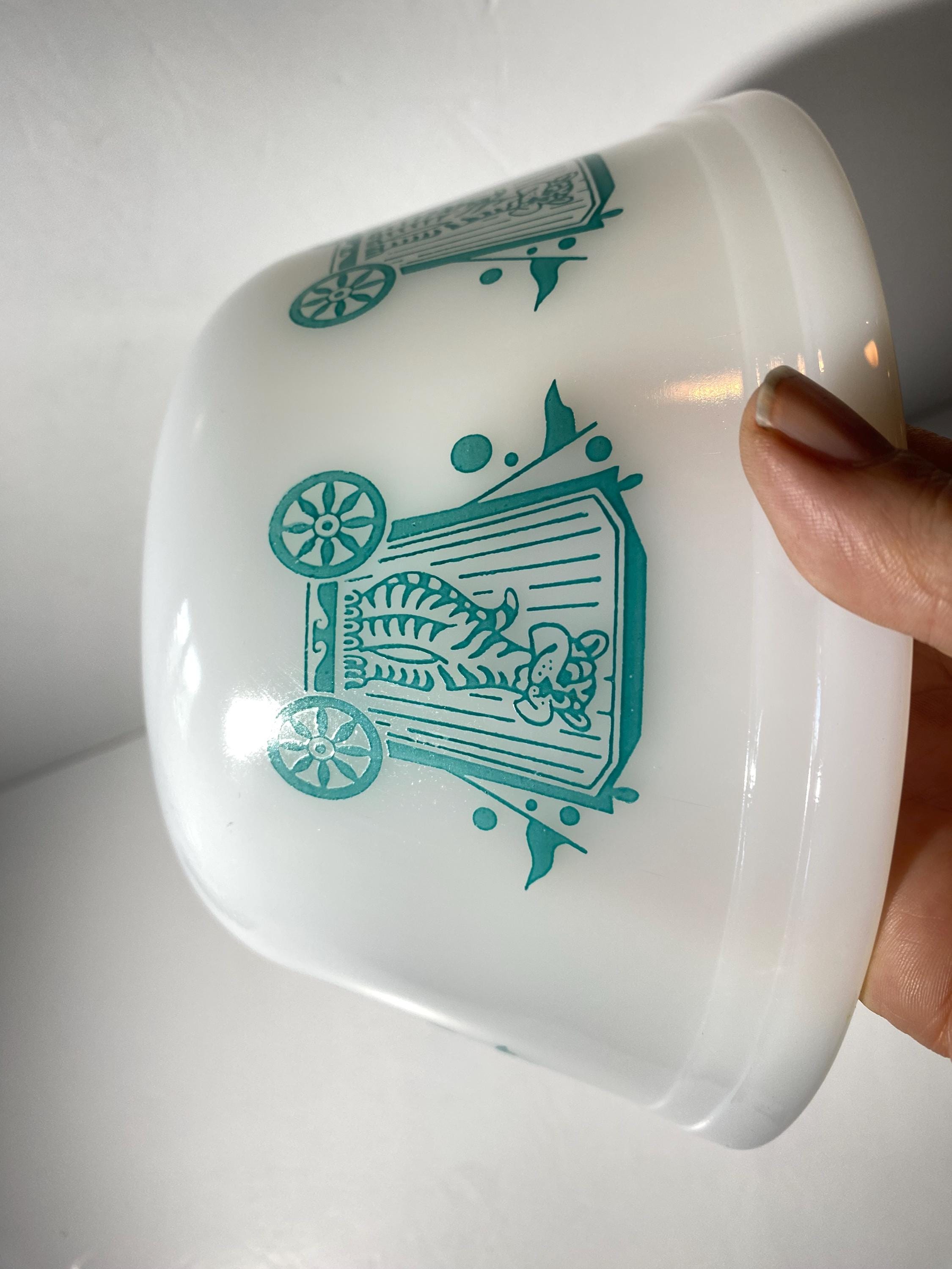 美品！にわとり グリーン☆ミルクガラスの置物 usa Vintage Hen On Nest Milk Glass 4 3/8