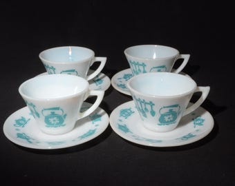 Set of 4 HAZEL ATLAS Kitchen Aids teacup and saucer set Turquoise Cooking Pots Design Rim Mid Century tea cup Milk Glass made in USA