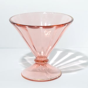Vintage Pink depression glass round compote sherbet dish candy dish no lid footed Pink glass comport ribbed