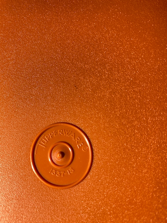 Vintage TUPPERWARE Orange Seal Serve Bowl Lidded 8 Inches Dish
