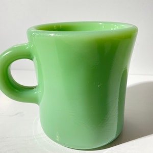 FIRE KING Jadeite c handle Heavy Duty G212 restaurant mug Coffee mug thicker version 7 oz Collectible Fire King Vintage Green Rare