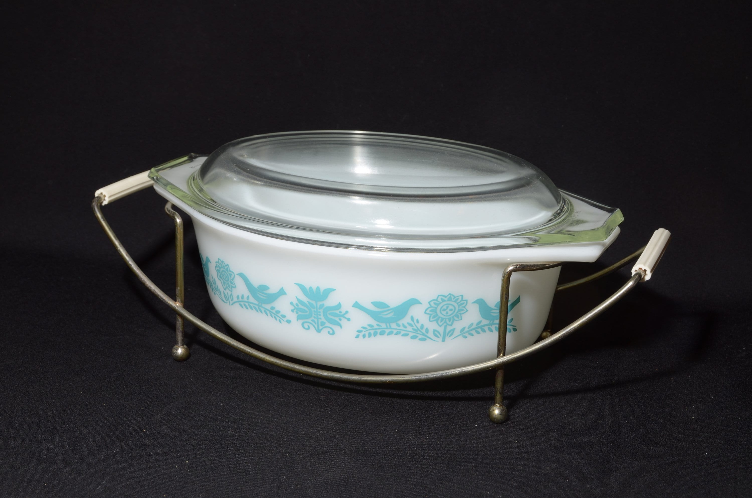PYREX Bluebird Casserole 1 1/2 Quart (qt) 043 Lid Cradle Vintage