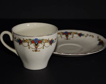 Vintage ALFRED MEAKIN Creamware Tea Cup and Saucer Set Bone China Gold Rimmed England c.1920+