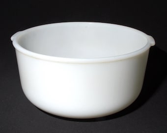 Vintage White Glasbake Sunbeam Milk Glass Mixer Bowl Stand Mixer 19CJ  Farmhouse Kitchen White Kitchen Bakeware Tab Handles