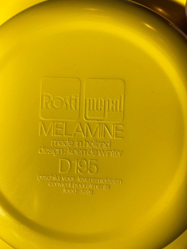 Vintage Melmac MEPAL melamin gul orange Set med 3 djupa tallrikar skålar Mid century Hard Plaste Melamin Holland Koen de Winter D195 Excellent bild 8