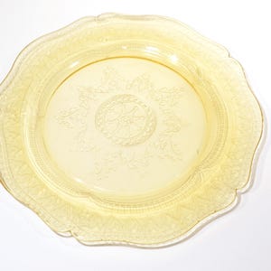 Federal Glass Amber Depression Glass PATRICIAN Spoke dinner plate 11" in diameter vintage floral rare Golden Glo platter SCRATCHES USA image 1