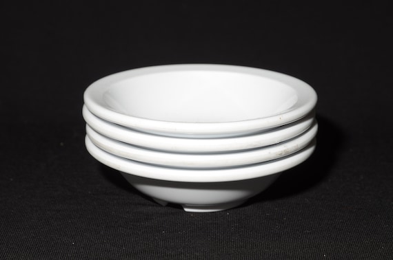 Vintage MELMAC white GPL Hard Plastic Canadian melamine Set of 4  sauce bowl condiment bowl 309 camping tiny bowl 4 1/2"