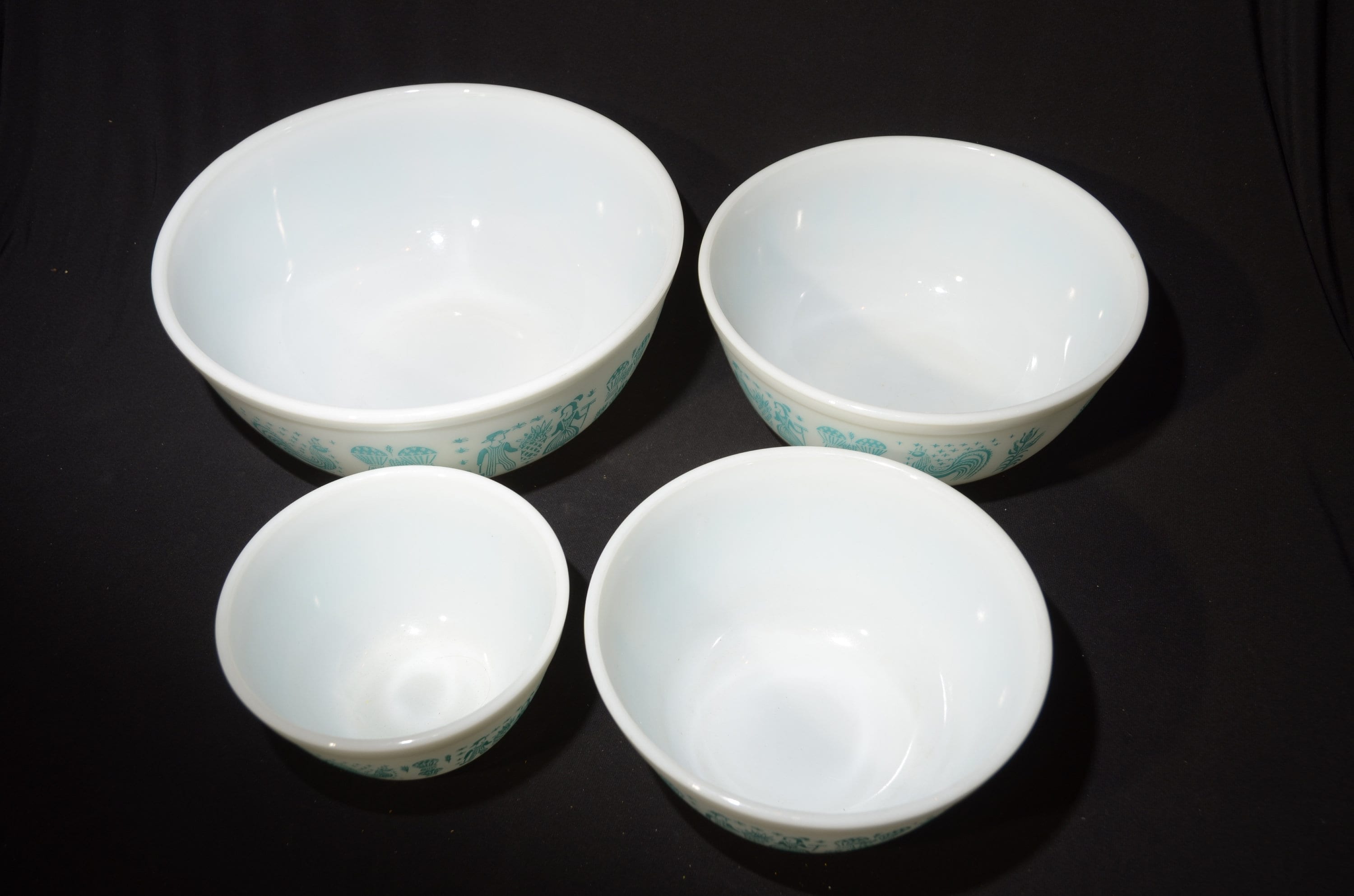 PYREX アーミッシュ バタープリント ターコイズボウル 4個セット 401