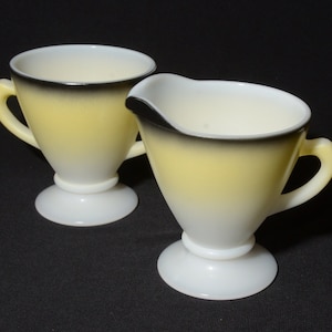 HAZEL ATLAS Yellow and Black Creamer and sugar bowl set vintage milk jug Ovide Pattern Platonite Collectible Art deco Moderntone