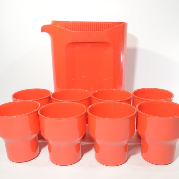 Vintage Mepal Rosti Dark Orange Pitcher set 8 tumblers Plastic Space Age Koen De Winter 20th Century Design Made in Holland 1970s mcm