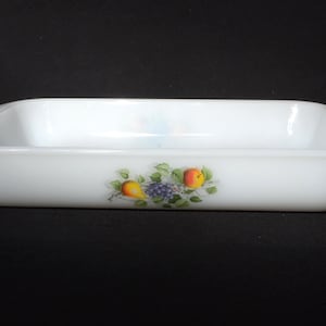 ARCOPAL Fruits de France vintage milk glass rectangular casserole dish 12"X8" handle France opal glass baking dish