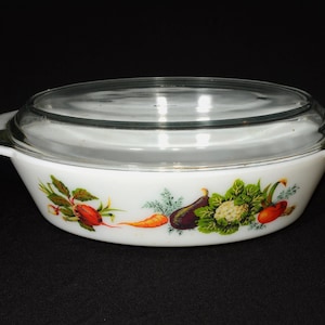 Pyrex ENGLAND JAJ oval casserole dish with lid Tuscan Vegetables or Market Garden 1970s covered casserole 524 England Tuscany