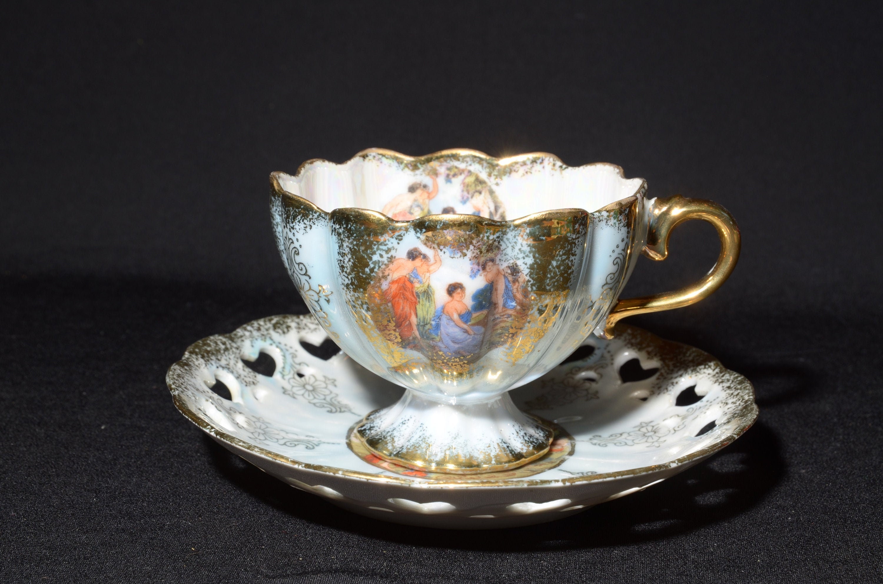 Vintage L'AMOUR CHINA Iridescent Blue Japan Teacup and