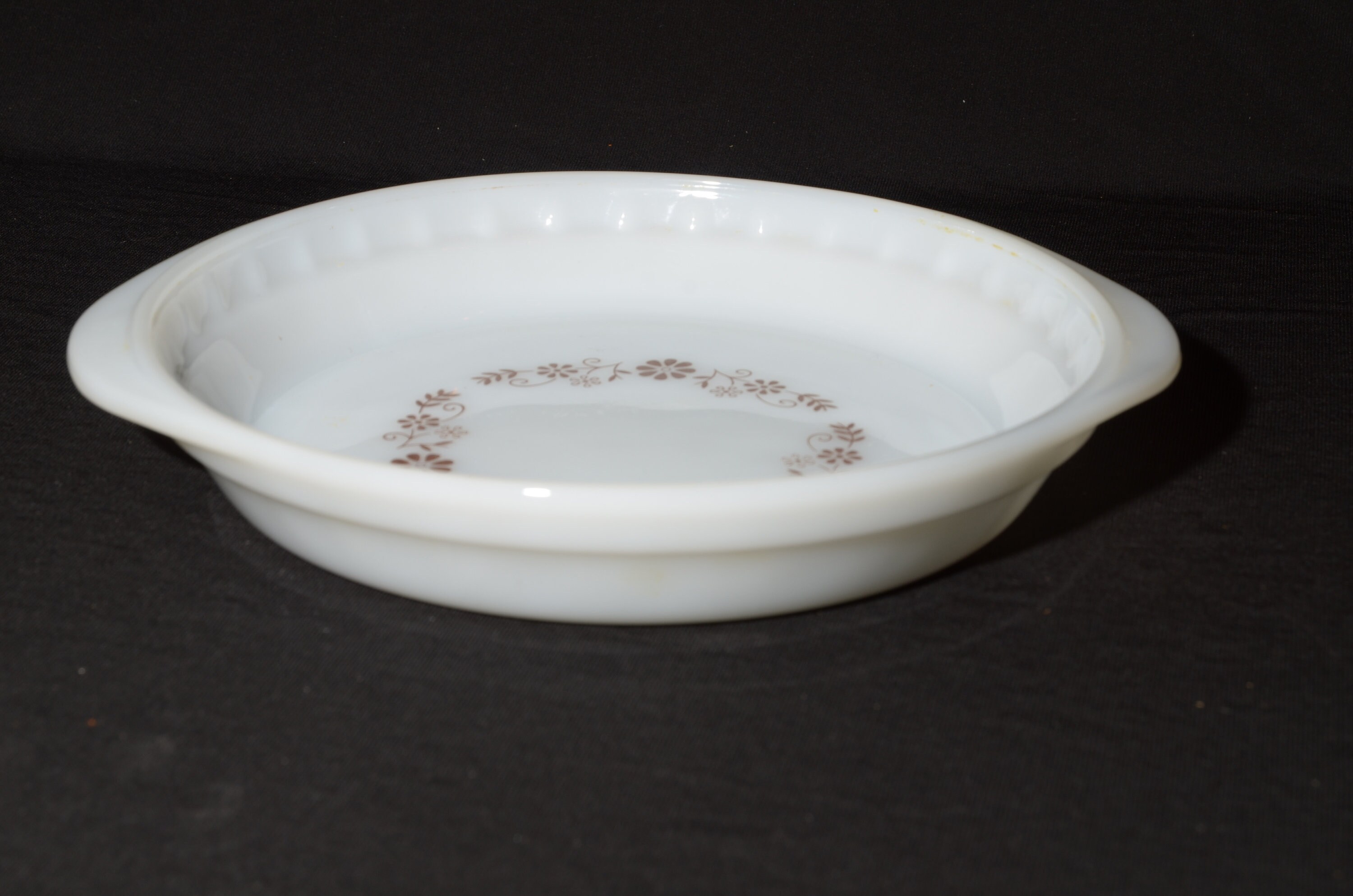 Vintage Dynamare Pyrorey Milk Glass Pie Plate Pie Dish Pan Etsy