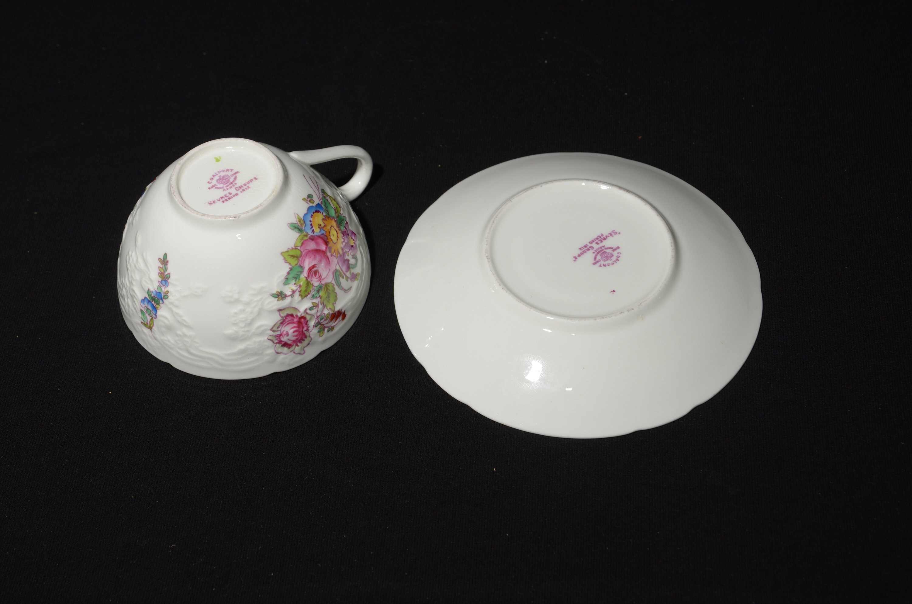 COALPORT セーブルグループ フラットティーカップ＆ソーサー イギリス 