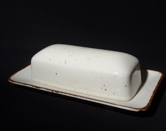 J & G Meakin England Lifestyle butter dish off-white speckled in brown vintage pottery c.1970s farmhouse decor cottage chic CHIPPED