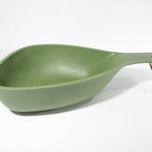 Vintage Acca Geni Accalac green free form serving bowl Accaware Hard Plastic David Douglas plastic handled bowl avocado green