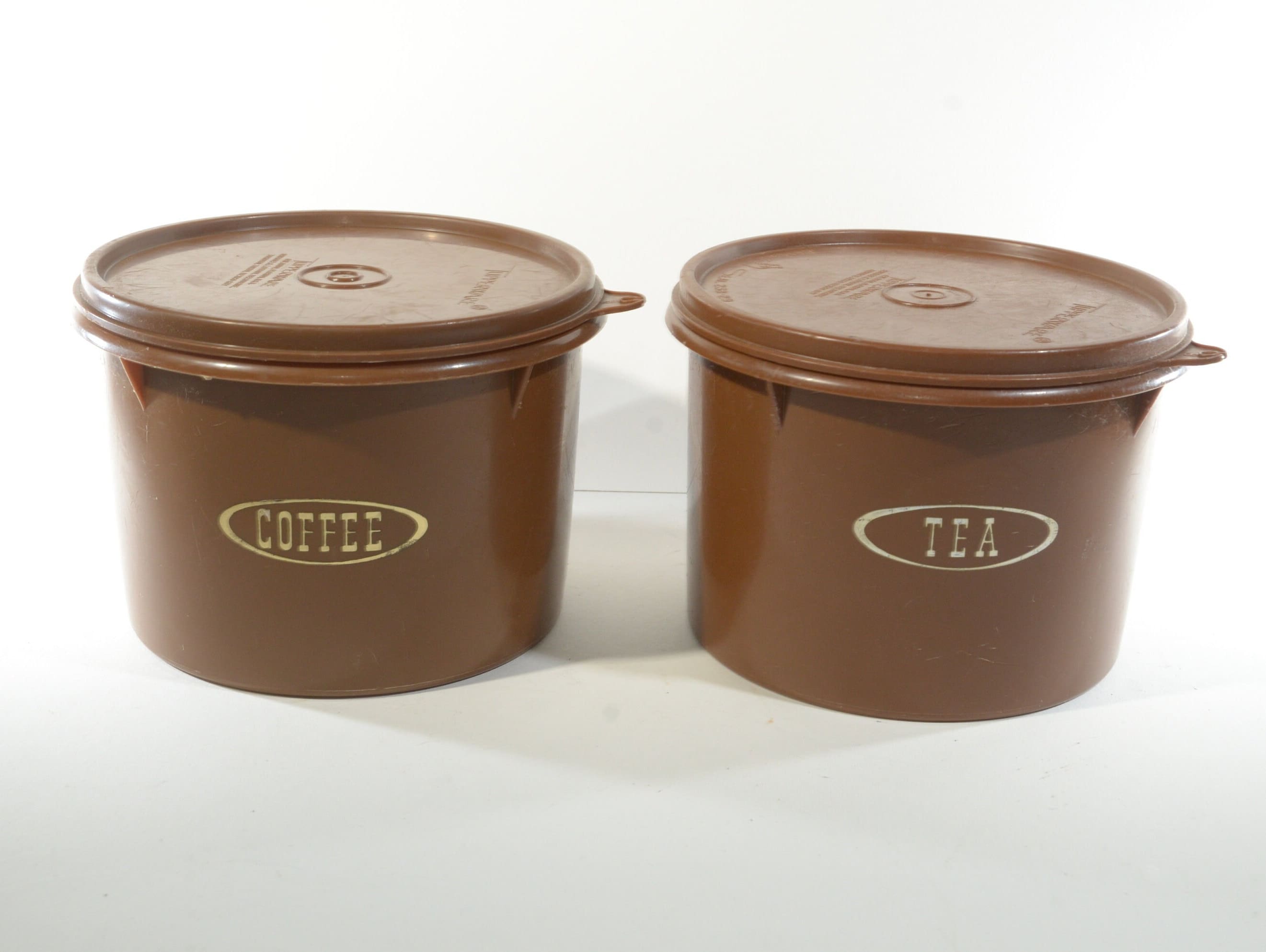 Vintage TUPPERWARE Brown Round Container Canister 263 Coffee Tea