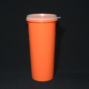Vintage TUPPERWARE orange 262 Handolier Quart Container Pitcher Slim Container lid seal 733 retro USA 8 3/4&quot; tall