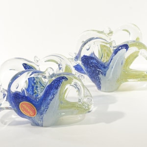 Juego de 2 servilleteros pequeños de cristal, cesta para platos, porta cartas, fabricado en cristal de Murano soplado a mano, irregular, Italia, etiqueta amarilla azul
