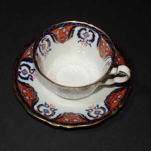 Antique FENTON Staffordshire Paladin China E. Hughes & Co Teacup and Saucer mod orange blue gold Gold Rimmed England L106 rare image 3