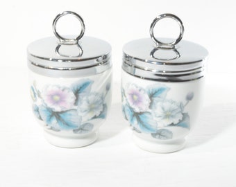 2er Set Royal Worcester Egg Coddlers Porzellan Blumenmuster England standard Größe original Richtung blau lila Blume