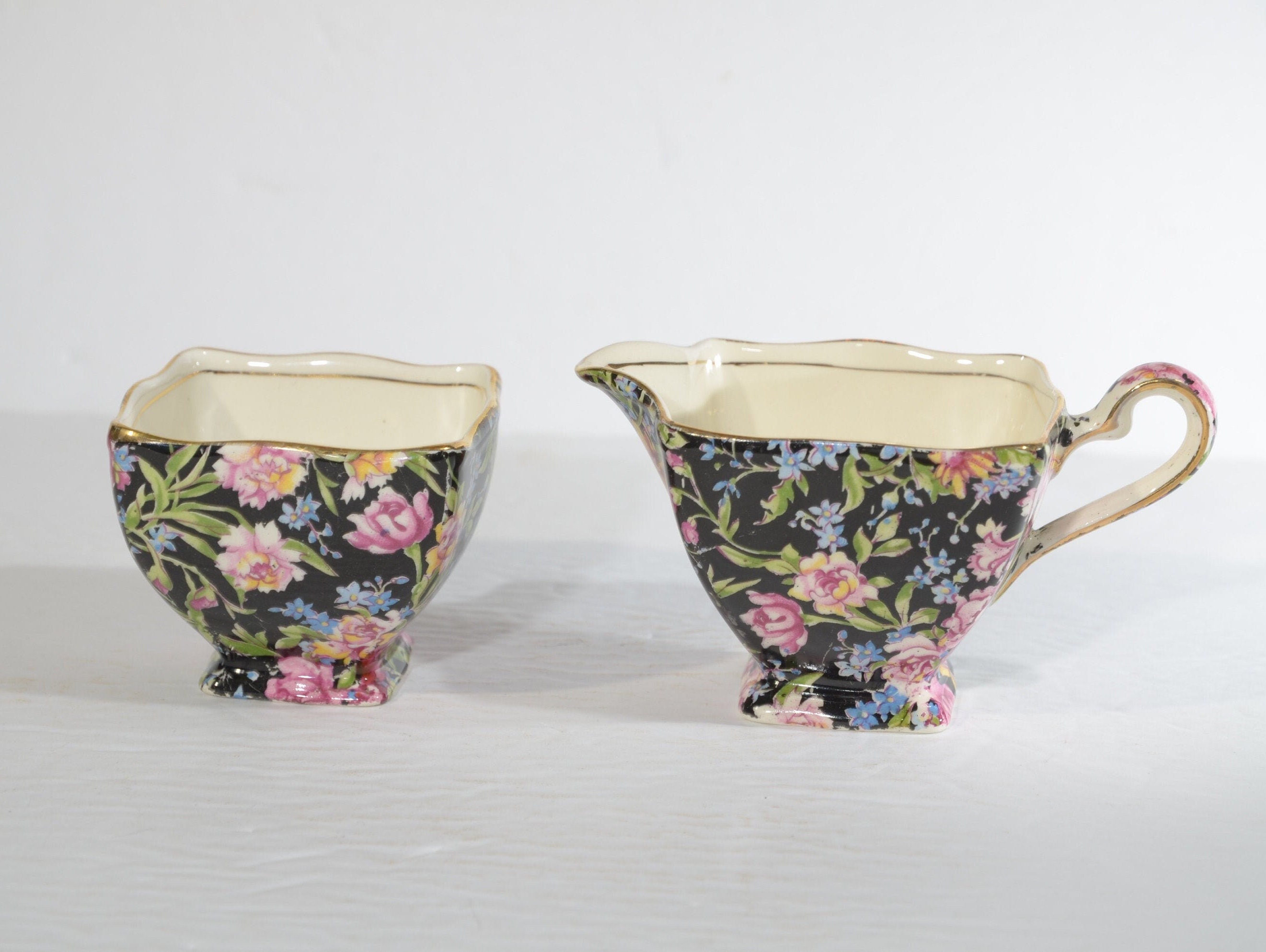ROYAL WINTON Grimwades Nantwich Chintz English Creamer Sugar Bowl
