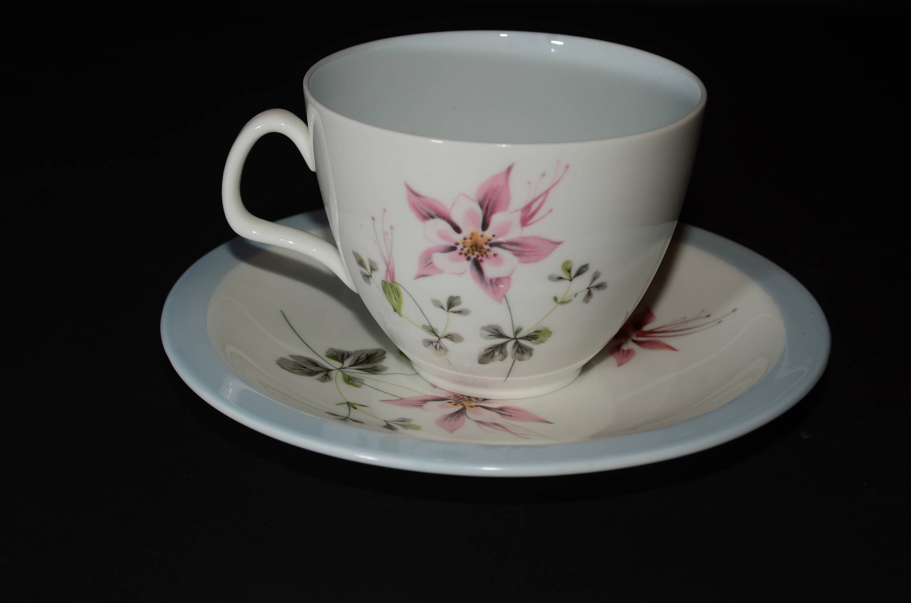 72 pcs Porcelain Restaurant Ware 6.25" Saucer Lots NEW 72 pcs Porcelain Restaurant Ware 6.25" Saucer Lots NEW