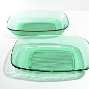 Set of 2 Arcoroc vintage green glass serving dish butter dish rectangular dish France excellent condition