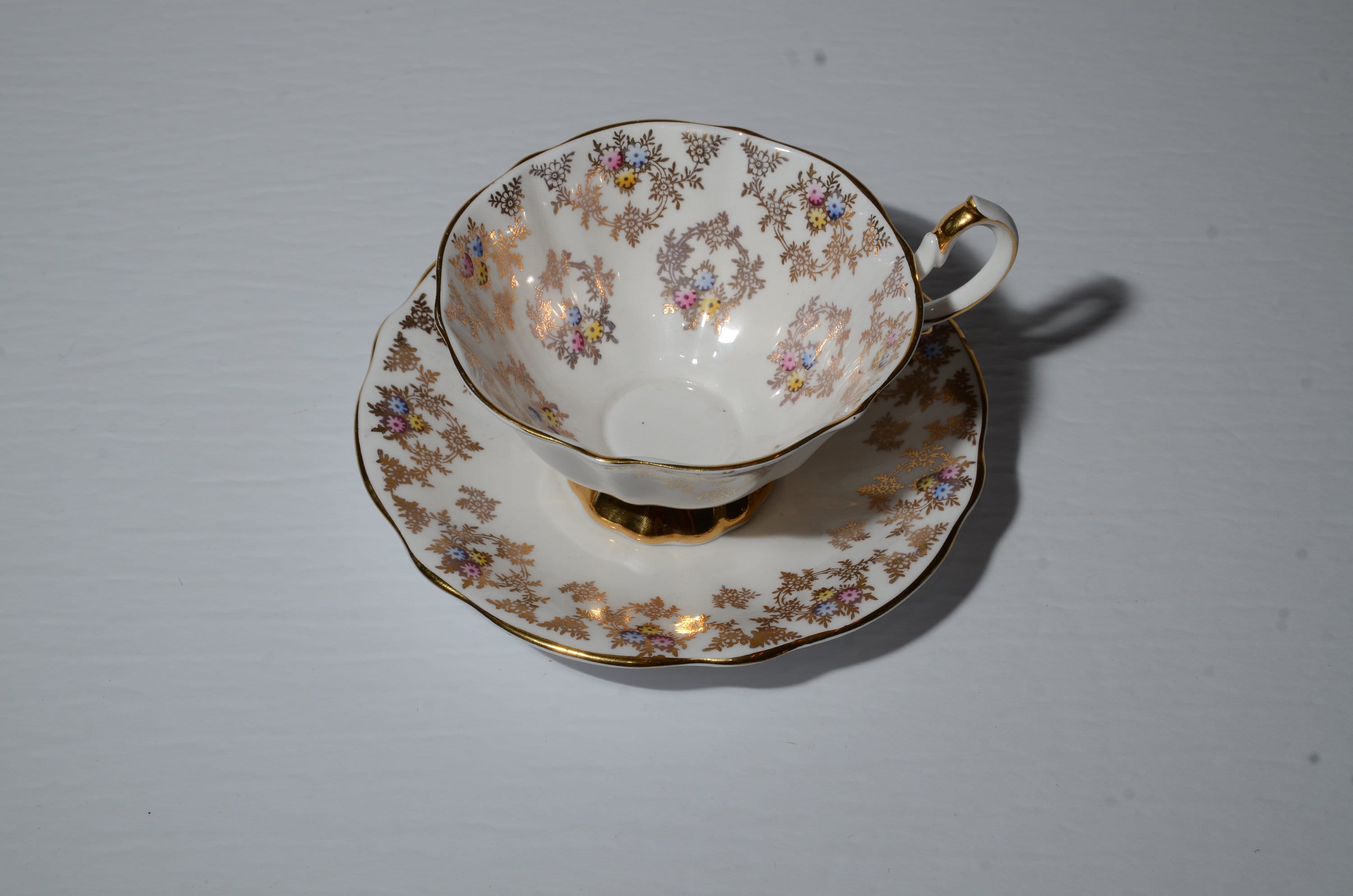Queen anne bone china tea set hot sale