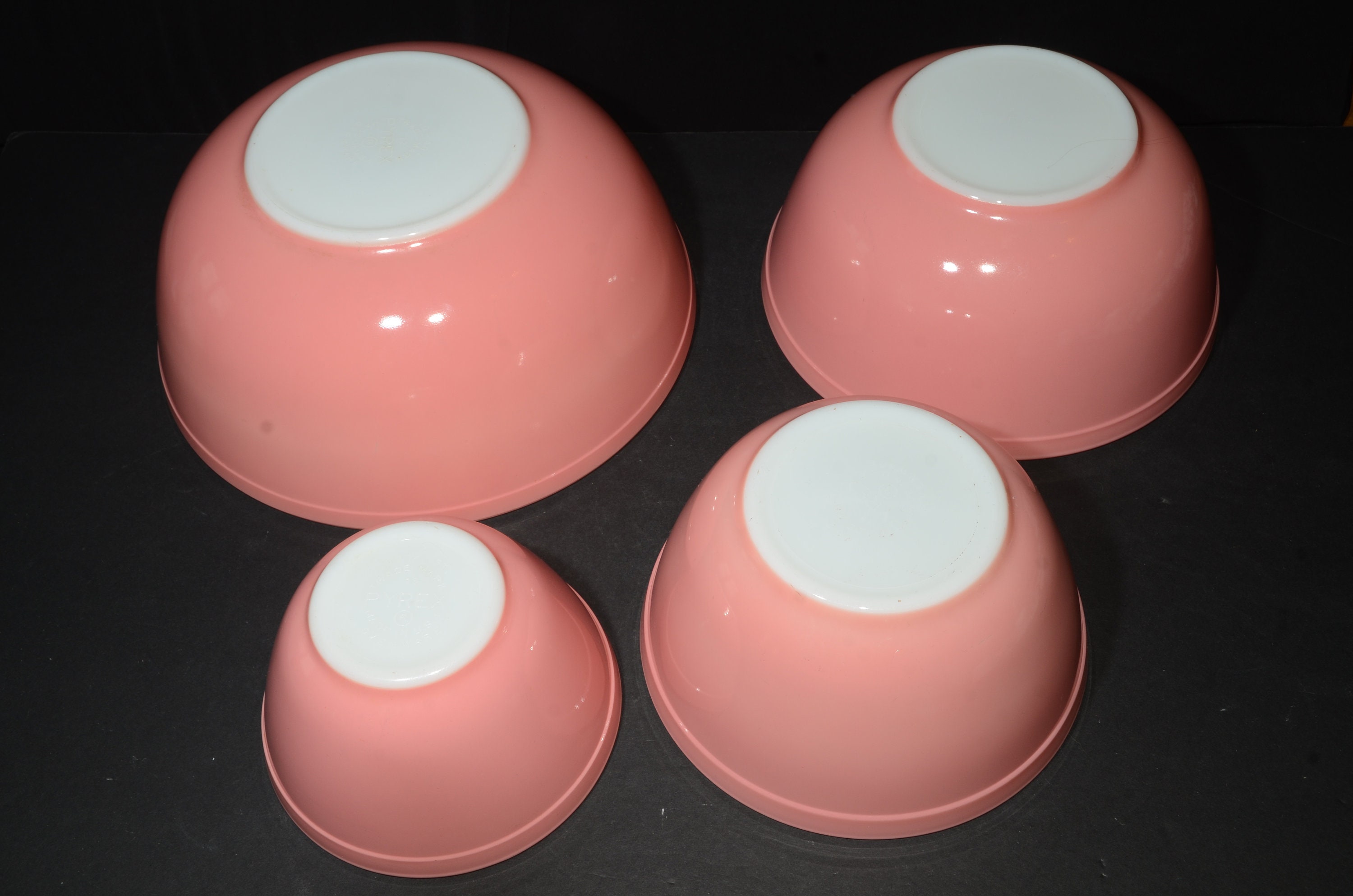 Ironstone Pot w/Lid (YVO) (402) Ironstone Pot w/Lid (YVO) (402)