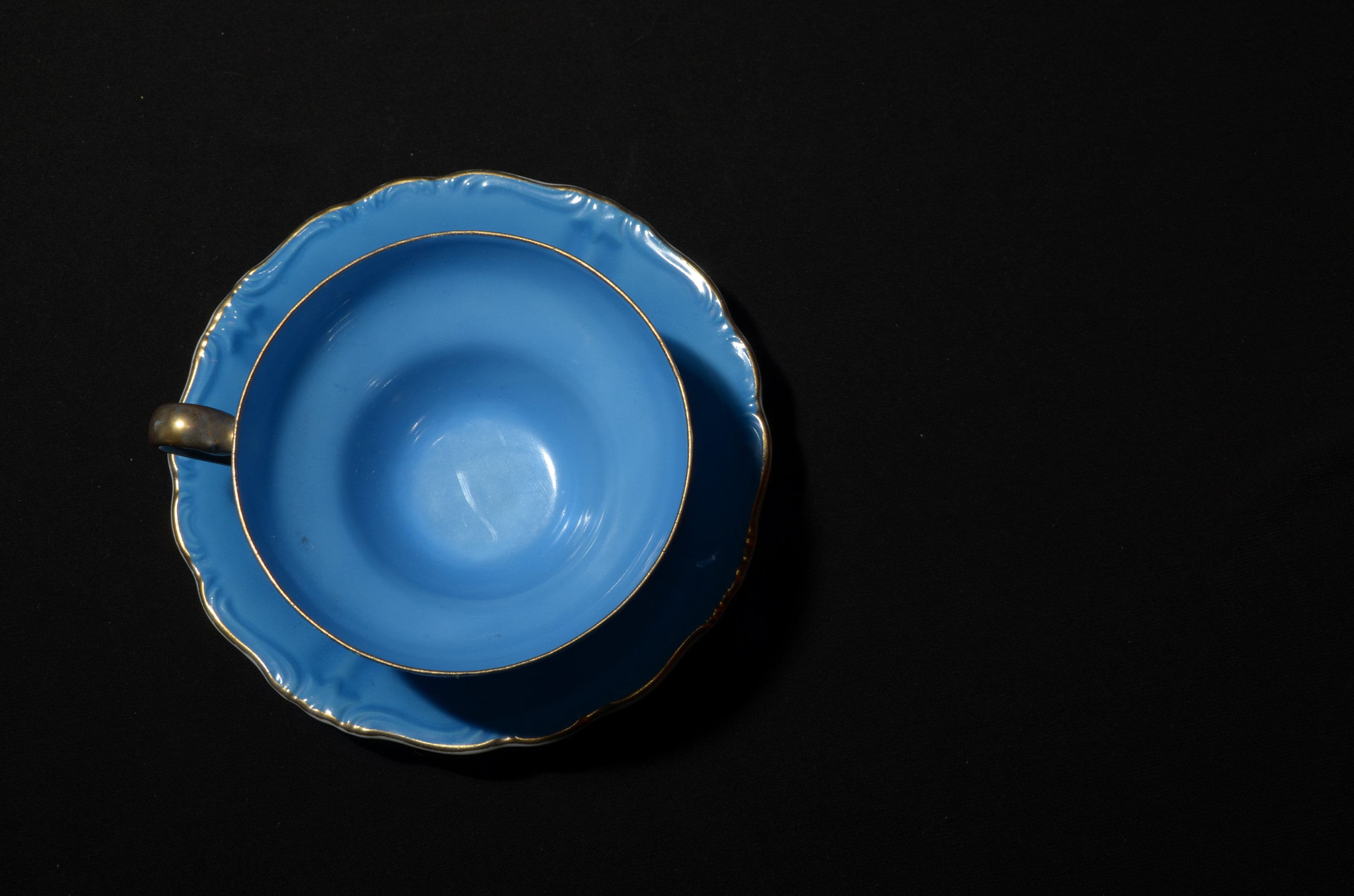 ヴィンテージ　白磁にブルーライン Vintage MK Japan Blue Teacup and Saucer Set Royal Blue China