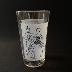 Bicchiere di vetro satinato, coppia che beve, vintage, 5 pollici, condizioni eccellenti, cerimonia, lista dei desideri, scritta nera, lista di controllo