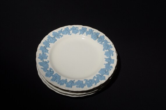 Vintage Wedgwood Queensware Set of 4 Dessert Plate 6-1/4 Vintage Wedgwood Queensware Set of 4 Dessert Plate 6-1/4
