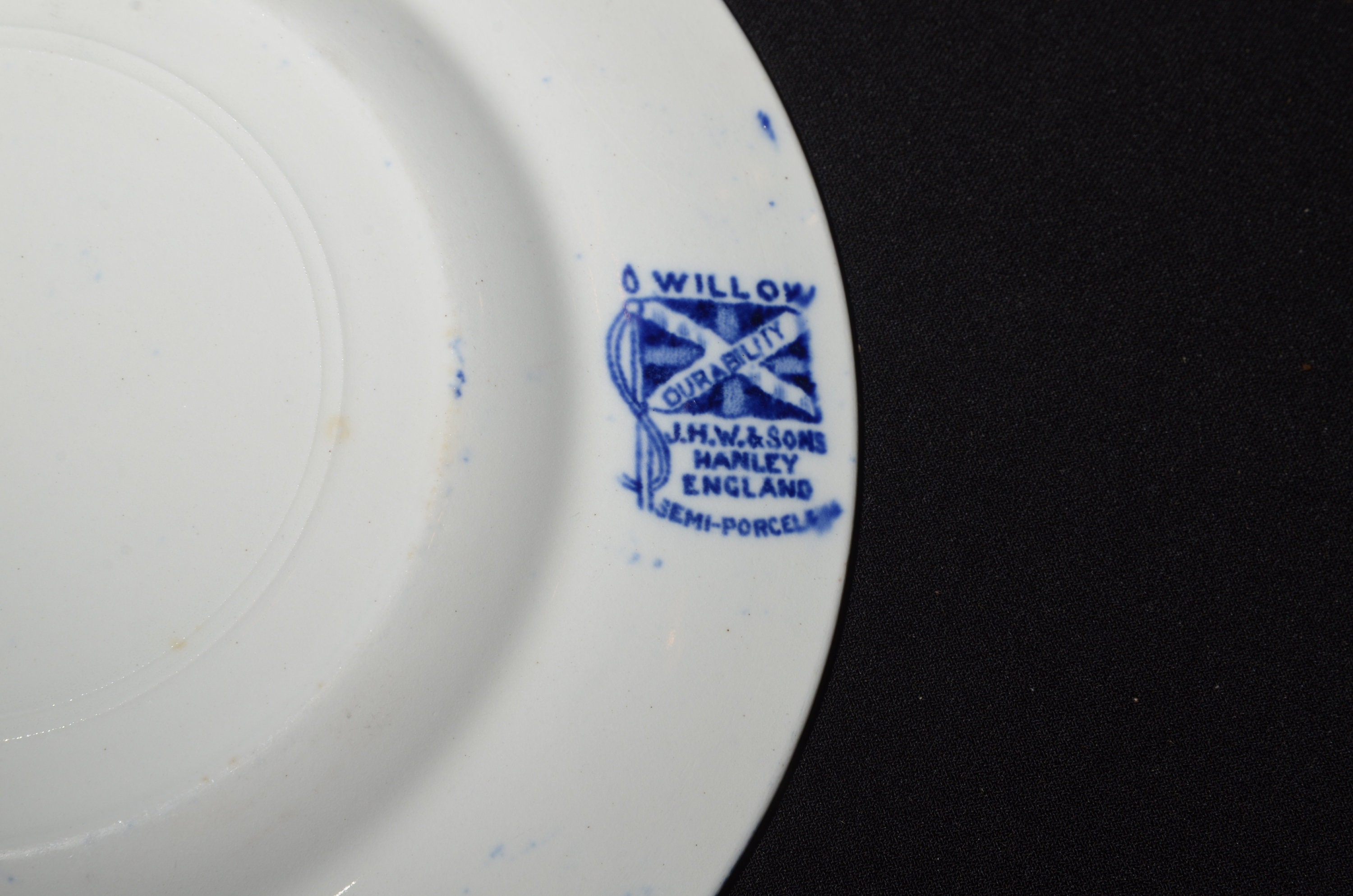 Vintage J.H.W. & Sons Hanley Blue Old Willow Small Plate Dessert 6