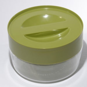 Vintage PYREX storage container avocado green plastic lid clear glass green lid USA storage box canister