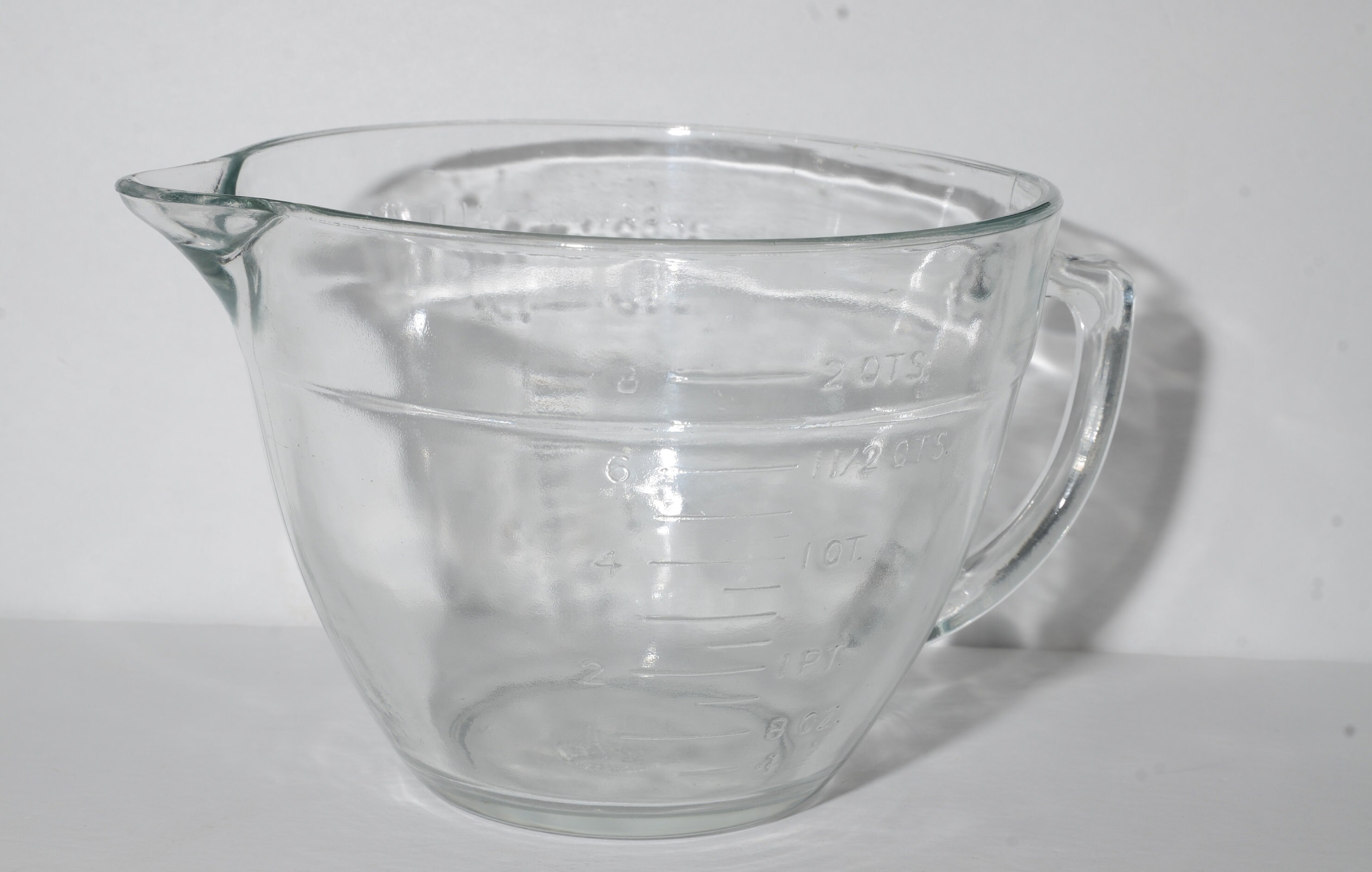 Anchor Hocking 2 Quart Measuring Cup BADLY ETCHED Glass Batter Bowl LOW!  PRICE!