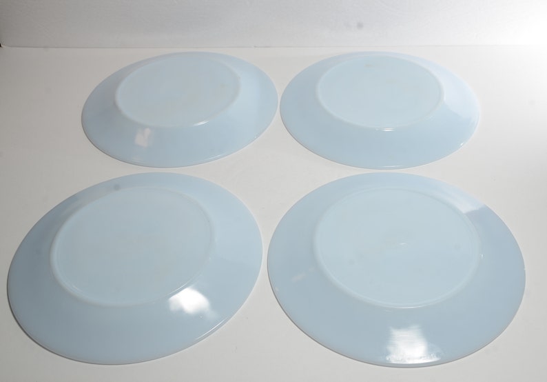 Swirl Dinner plate Azur-ite 1950s FIRE KING Vintage Midcentury Scalloped Blue Azurite Set of 4 bowl 9 inches Oven Safe