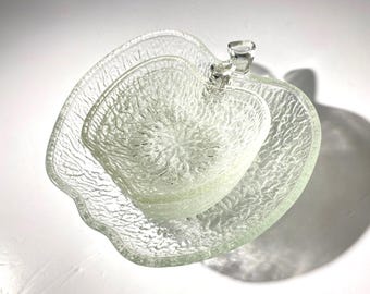 Vintage Clear Orchard Ware Apfelförmige Schüssel Salatschüssel-Set Mitte des Jahrhunderts Servierschüssel Set eisgeprägt Set von 5 passenden Schüsseln