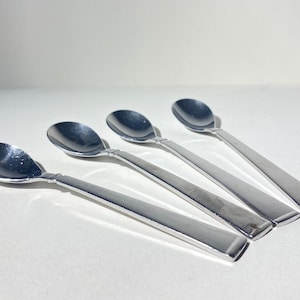 Vintage set of 4 Rogers flatware teaspoon stainless Korea mid century cutlery dessert spoon everyday