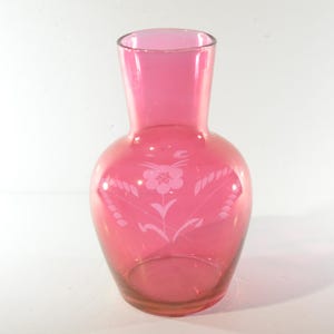 Beautiful cranberry Glass floral etched bud vase 6.25 inches tall Vintage glassware floral design