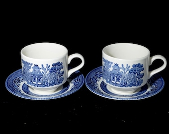 Taza y platillo CHURCHILL Blue Willow de porcelana fina inglesa de 7,6 cm (3")