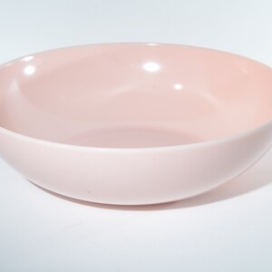 Ciotola da portata vintage MELMAC Wallace Dinnerware rosa baby, metà secolo, in plastica dura melamina, diametro 8,5 pollici, rotonda canadese