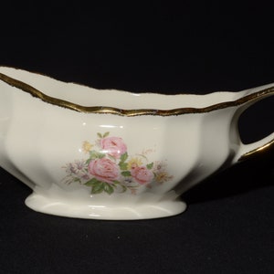 saucière vintage Sovereign Potters en faïence rose bouquet de fleurs roses bord or Angleterre pierre de fer florale vintage