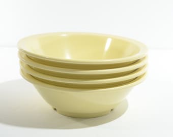 Vintage MELMAC gul hårdplast kanadensisk melamin set med 4 dessertskålar 5 1/2" porslin pastellfärg 306 camping