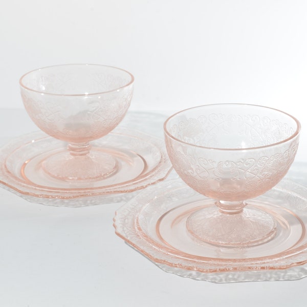 Set of 2 Vintage Pink depression glass HAZEL ATLAS Glass Co Florentine Old Florentine Poppy 1 champagne footed sherbet plate