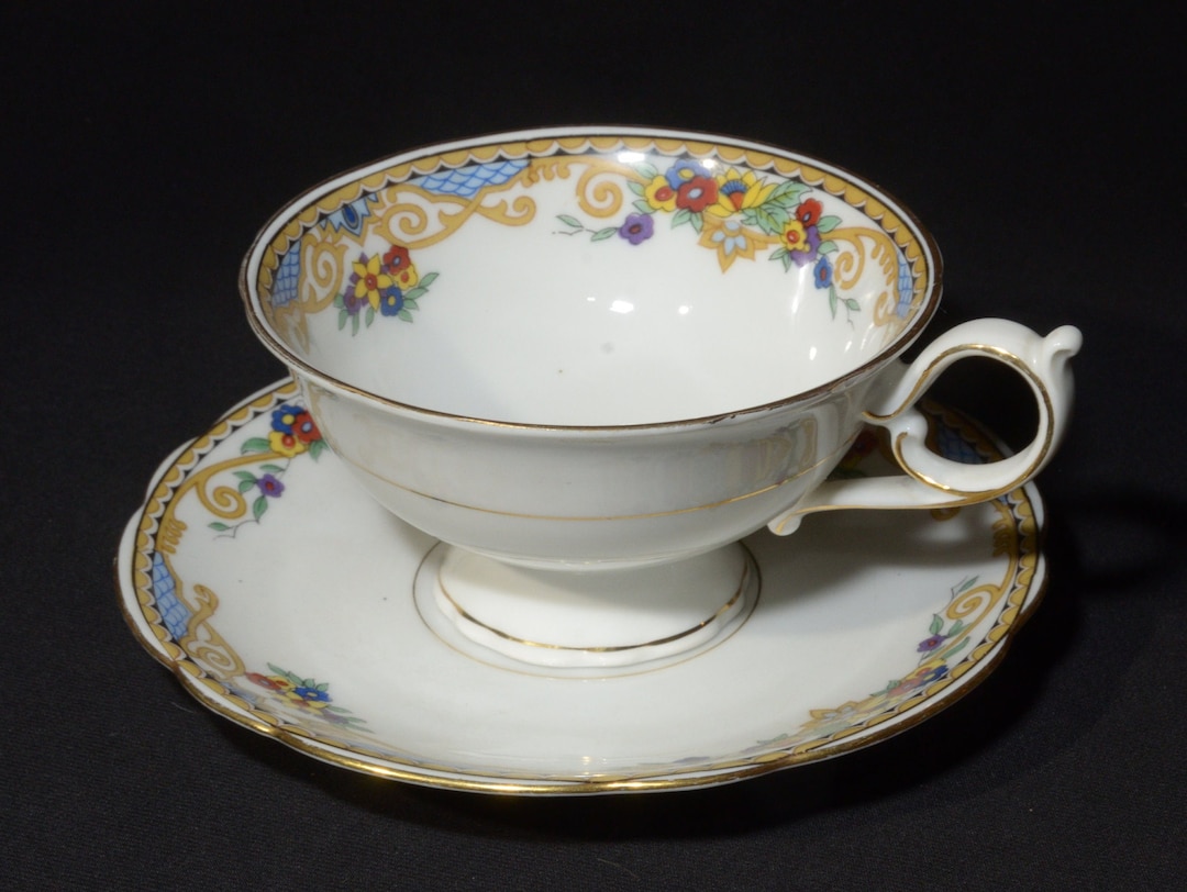Vintage ROYAL BAYREUTH Footed Teacup and Saucer Floral Design Germany