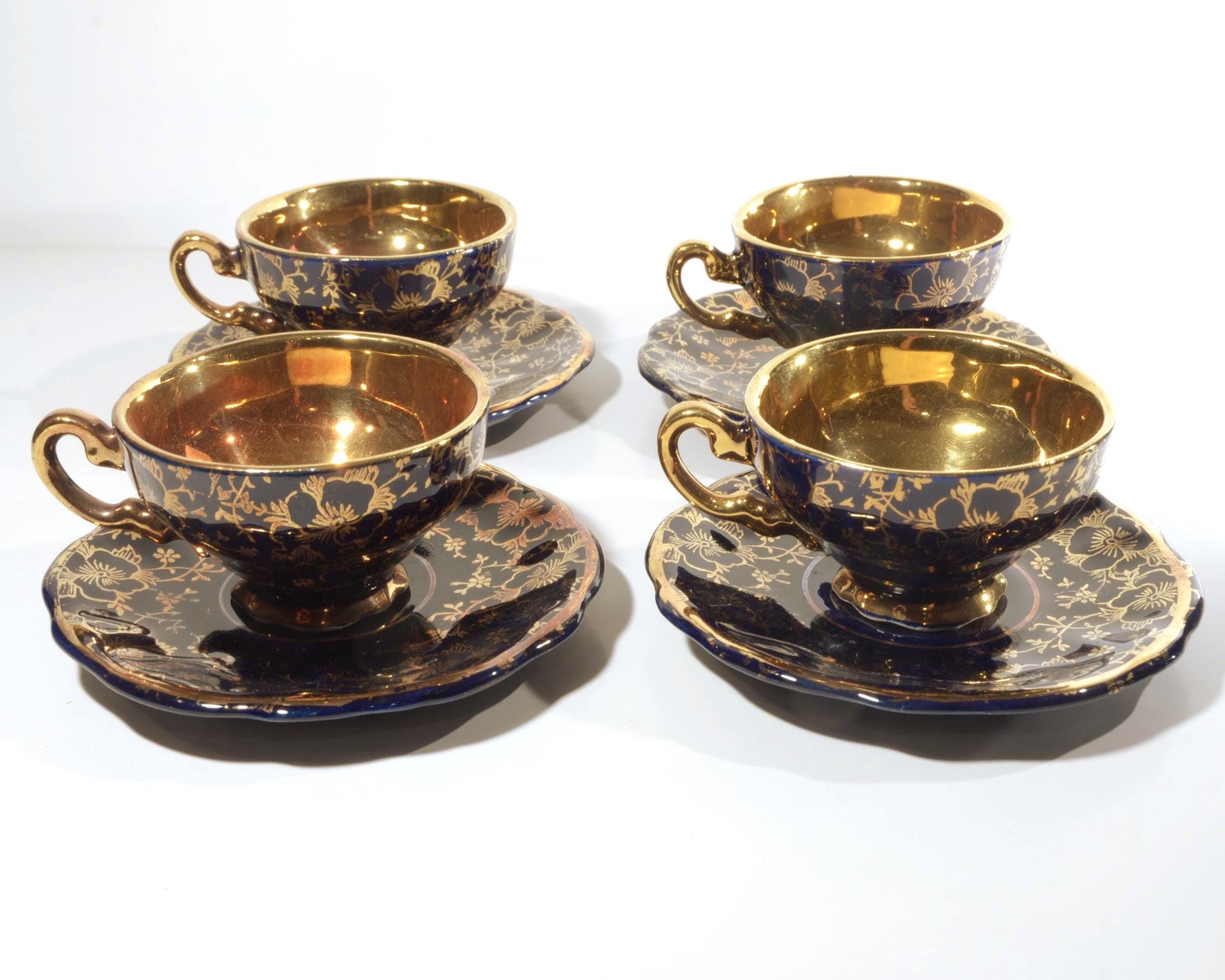 J.K.W. BAVARIA Echt Kobalt Set of 4 Demitasse Teacup and Saucer